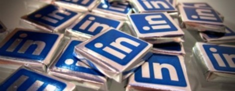how-to-land-a-job-at-linkedin-7724343aec-768x300
